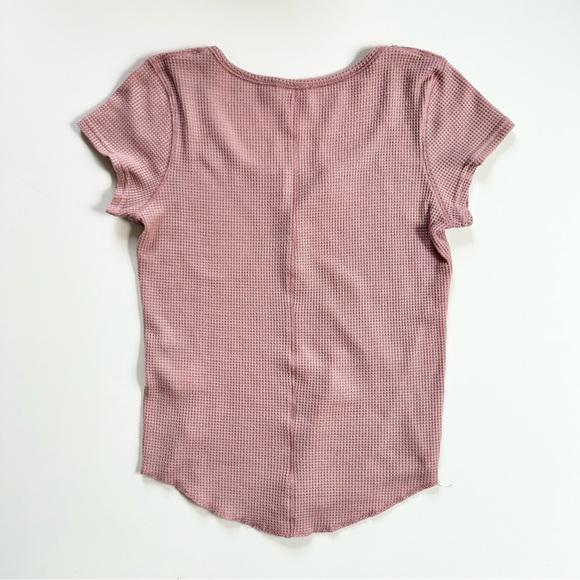 Lucy Avenue Short Sleeve Henley Top - Picture 6 of 9